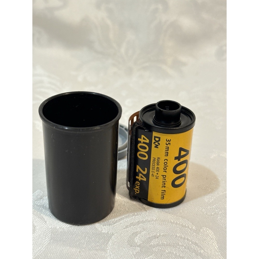 Kodak 400 Film Roll 35mm, Color Print 24 Exp. 1 Pack C-41